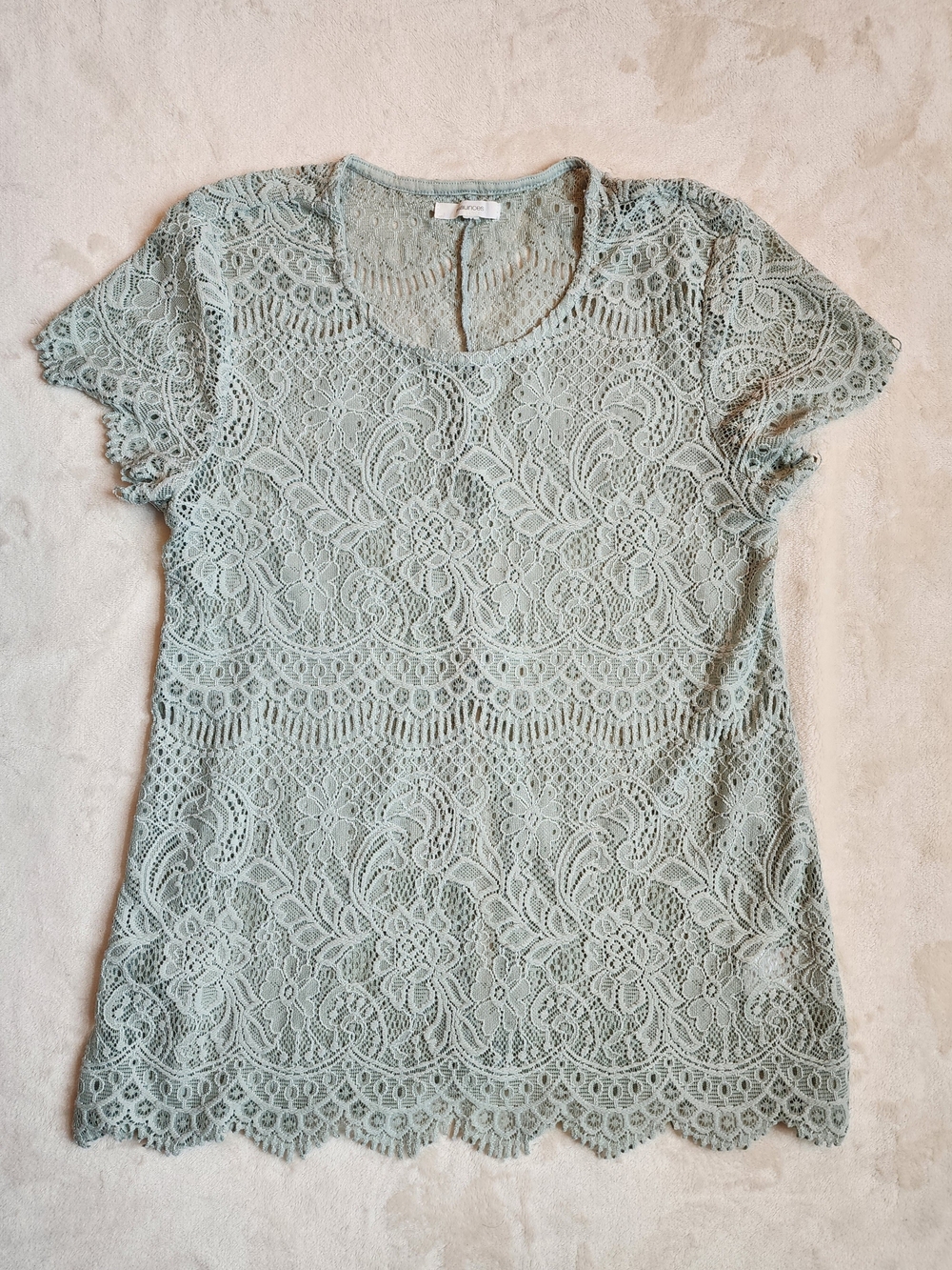 Dainty Mint Lace Short Sleeve Blouse Scalloped Hem Slit Medium Boho Fairycore